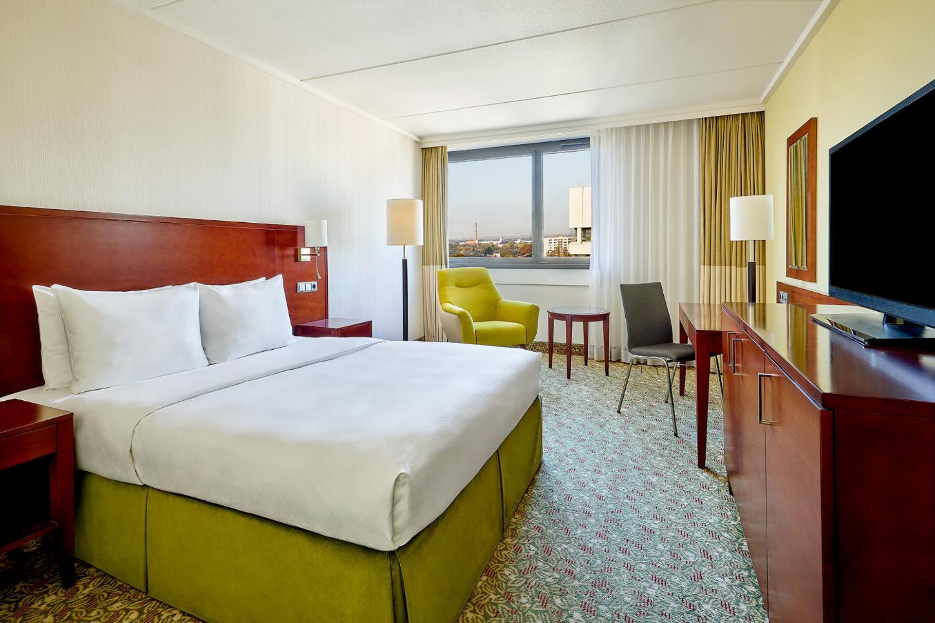 Courtyard By Marriott Duesseldorf Seestern Екстериор снимка