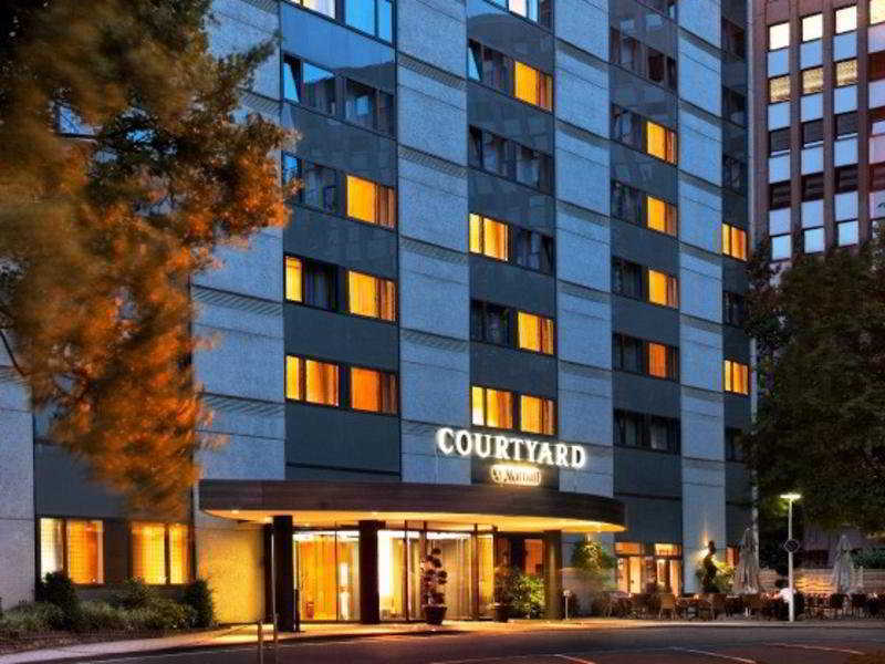 Courtyard By Marriott Duesseldorf Seestern Екстериор снимка
